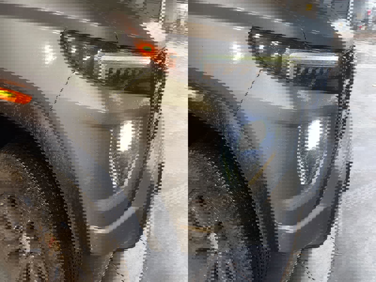 Used 2023 GMC Canyon Elevation image 11