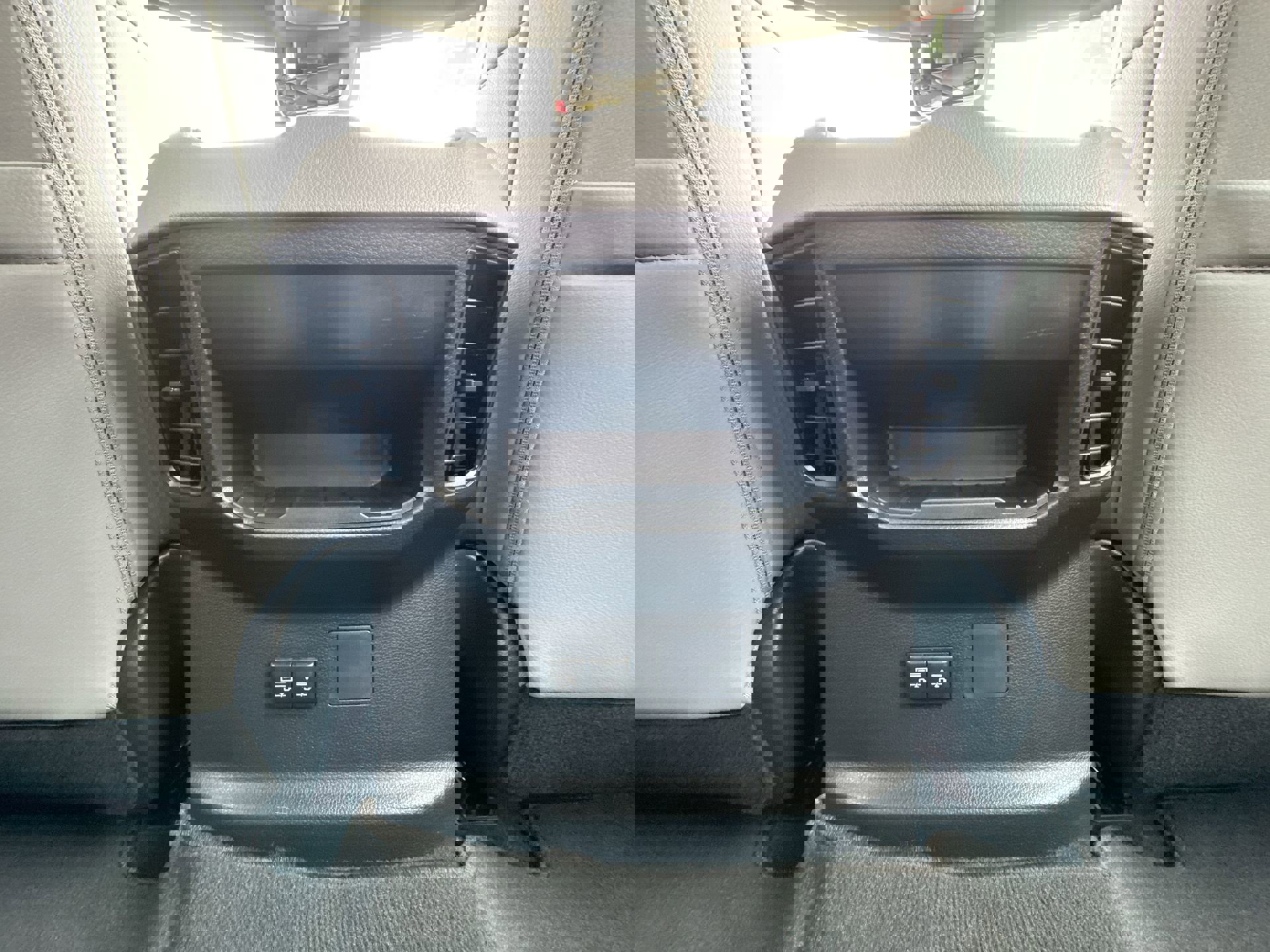 Used 2025 Toyota Tundra Limited image 57