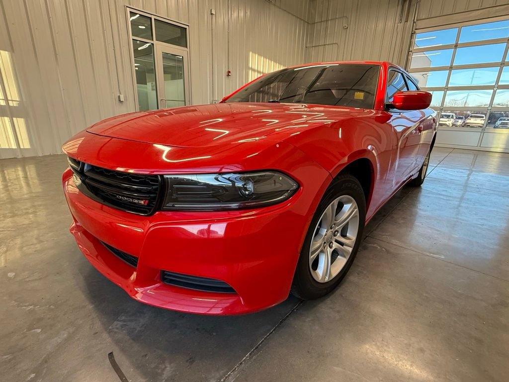 Used 2022 Dodge Charger SXT image 16