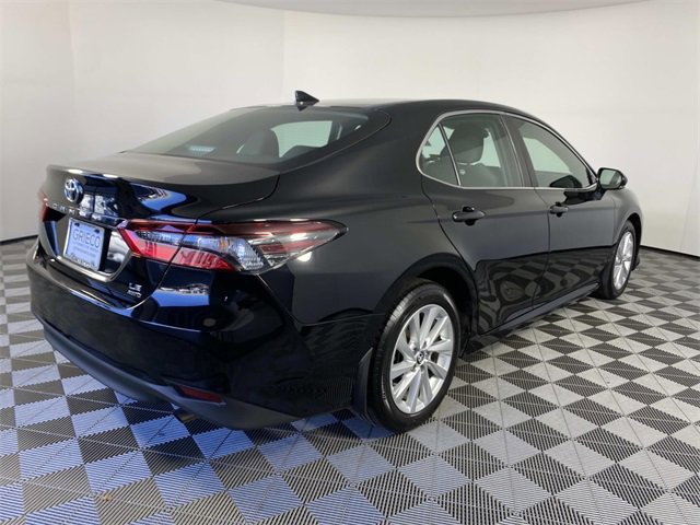 Used 2023 Toyota Camry LE w/ Cold Weather Package image 9