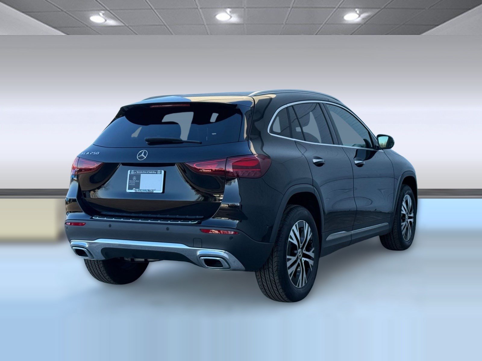 Used 2025 Mercedes-Benz GLA 250 image 8