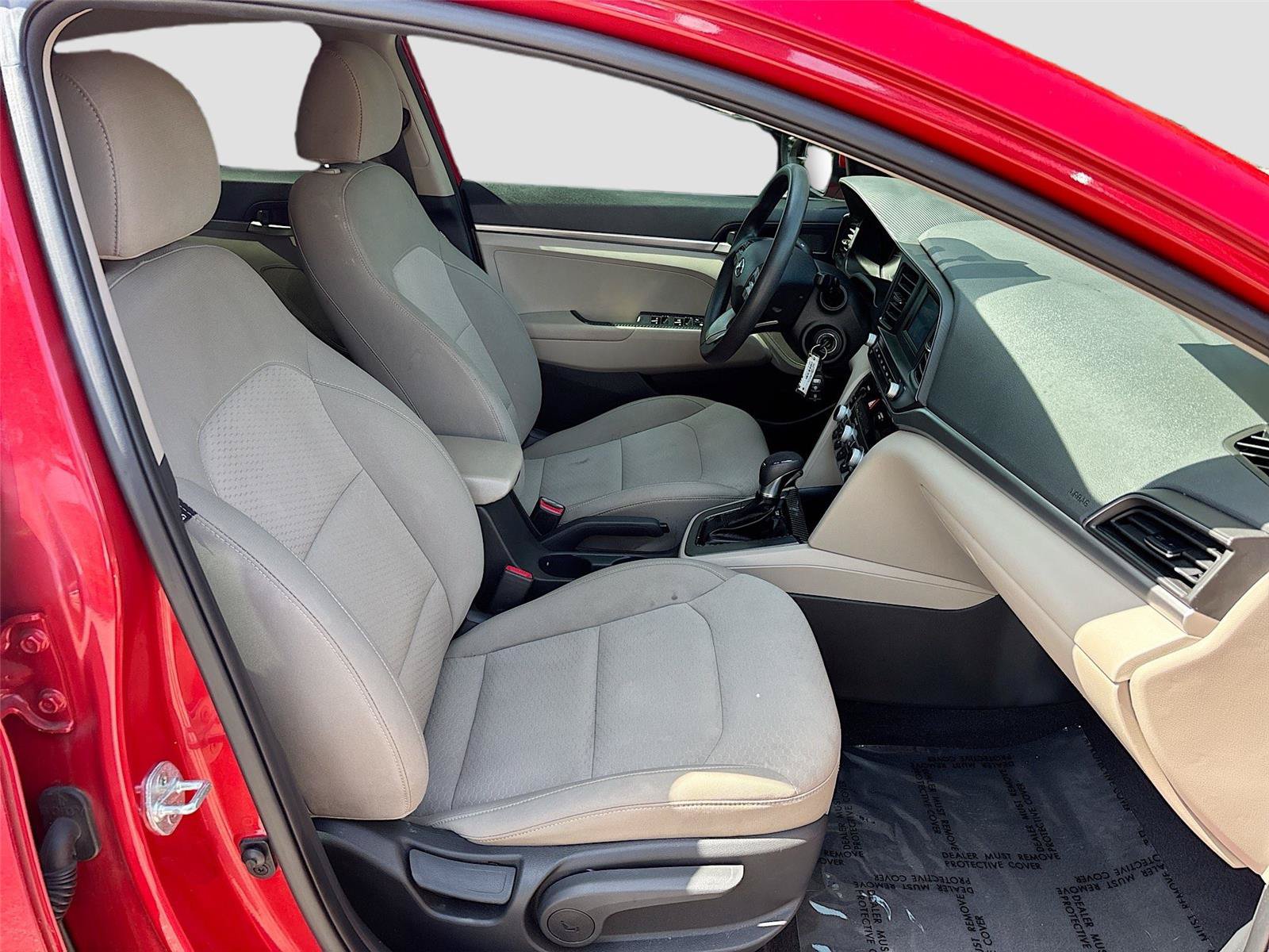 Used 2020 Hyundai Elantra SE FWD image 25