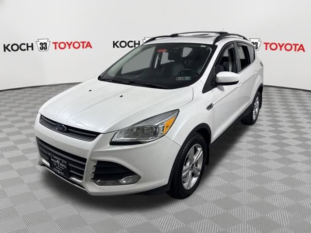 Used 2015 Ford Escape SE image 3