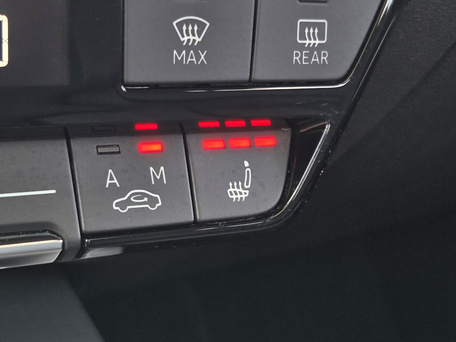 Used 2023 Audi A3 2.0T Premium FWD image 22