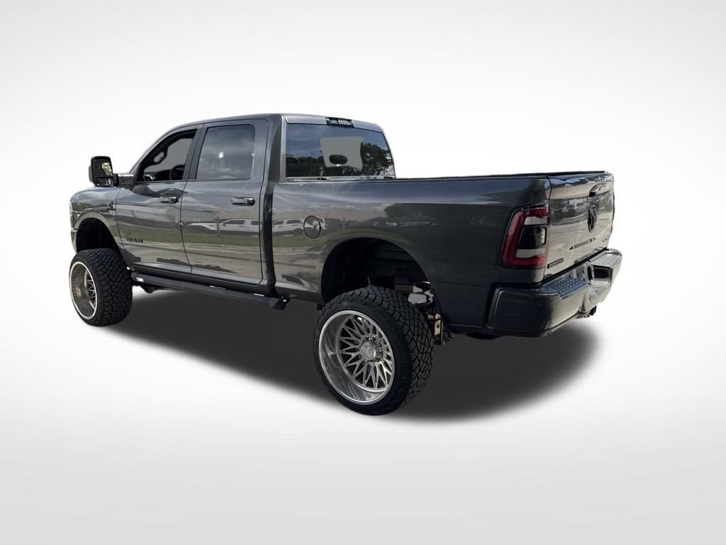 Used 2024 RAM 2500 Big Horn w/ Night Edition AWD/4WD image 3