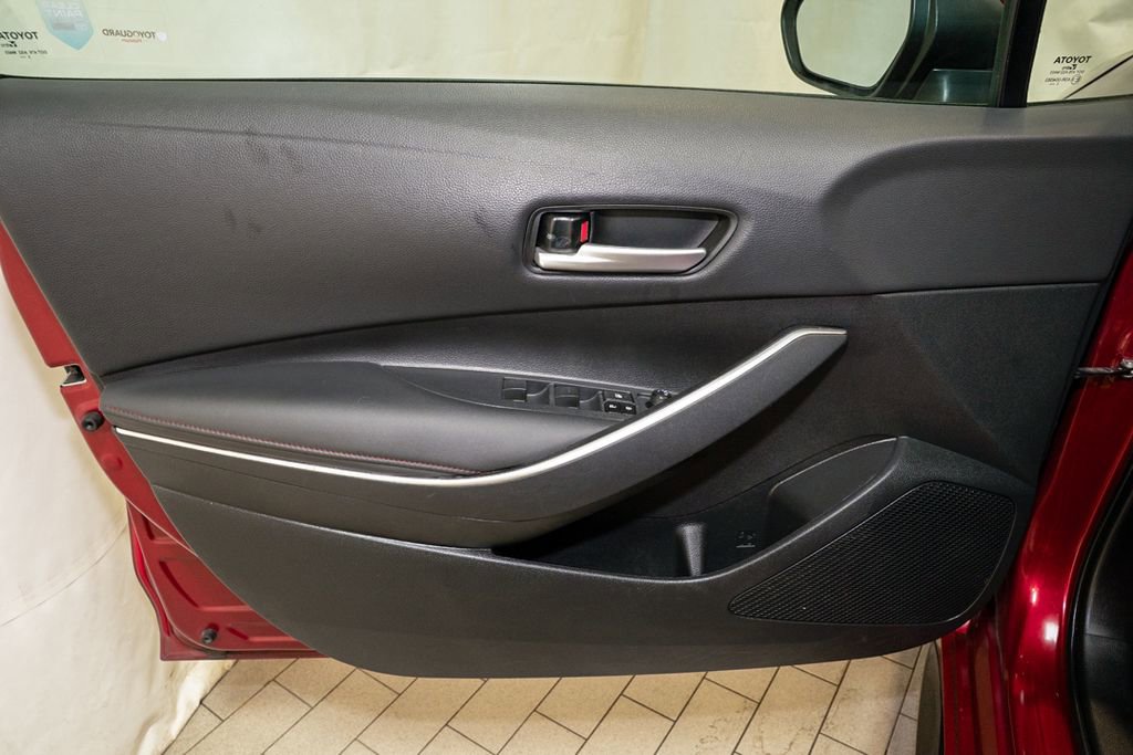 Used 2024 Toyota Corolla SE image 11