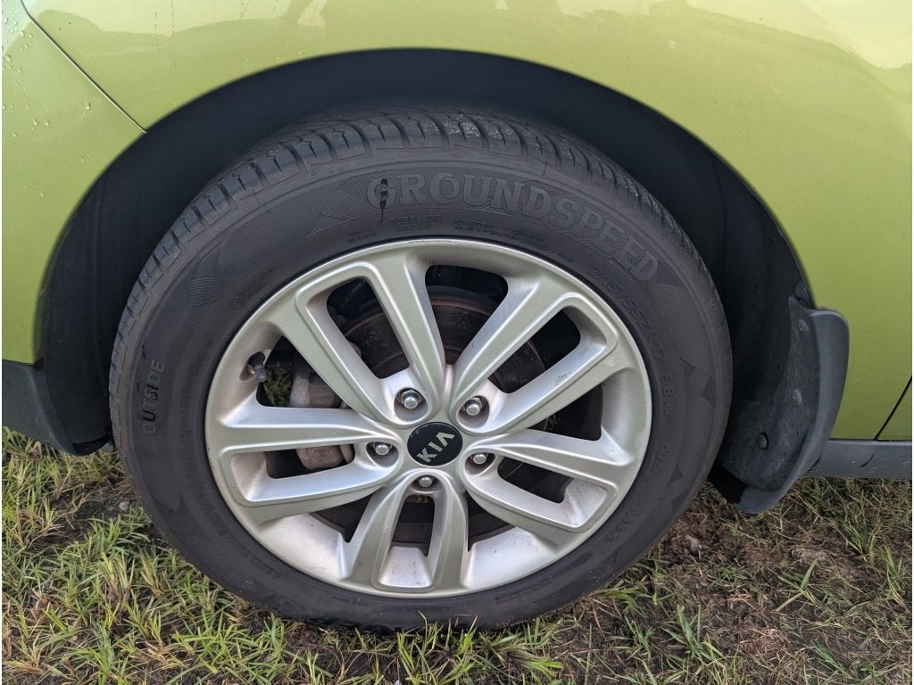 Used 2017 Kia Soul + w/ UVO Package FWD image 8