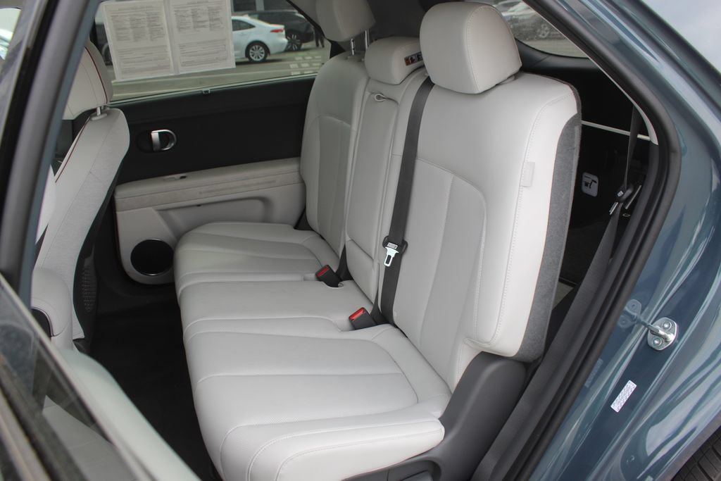 Used 2024 Hyundai Ioniq 5 Limited RWD image 16