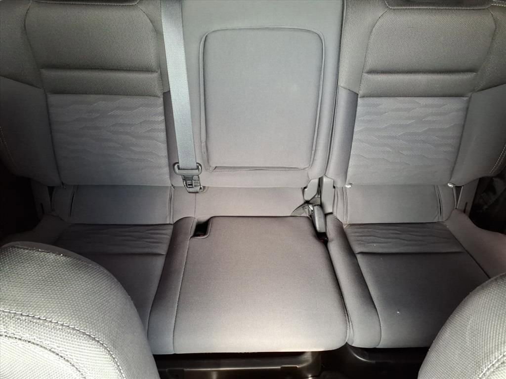 Used 2023 Nissan Frontier SV w/ Tow Package image 18