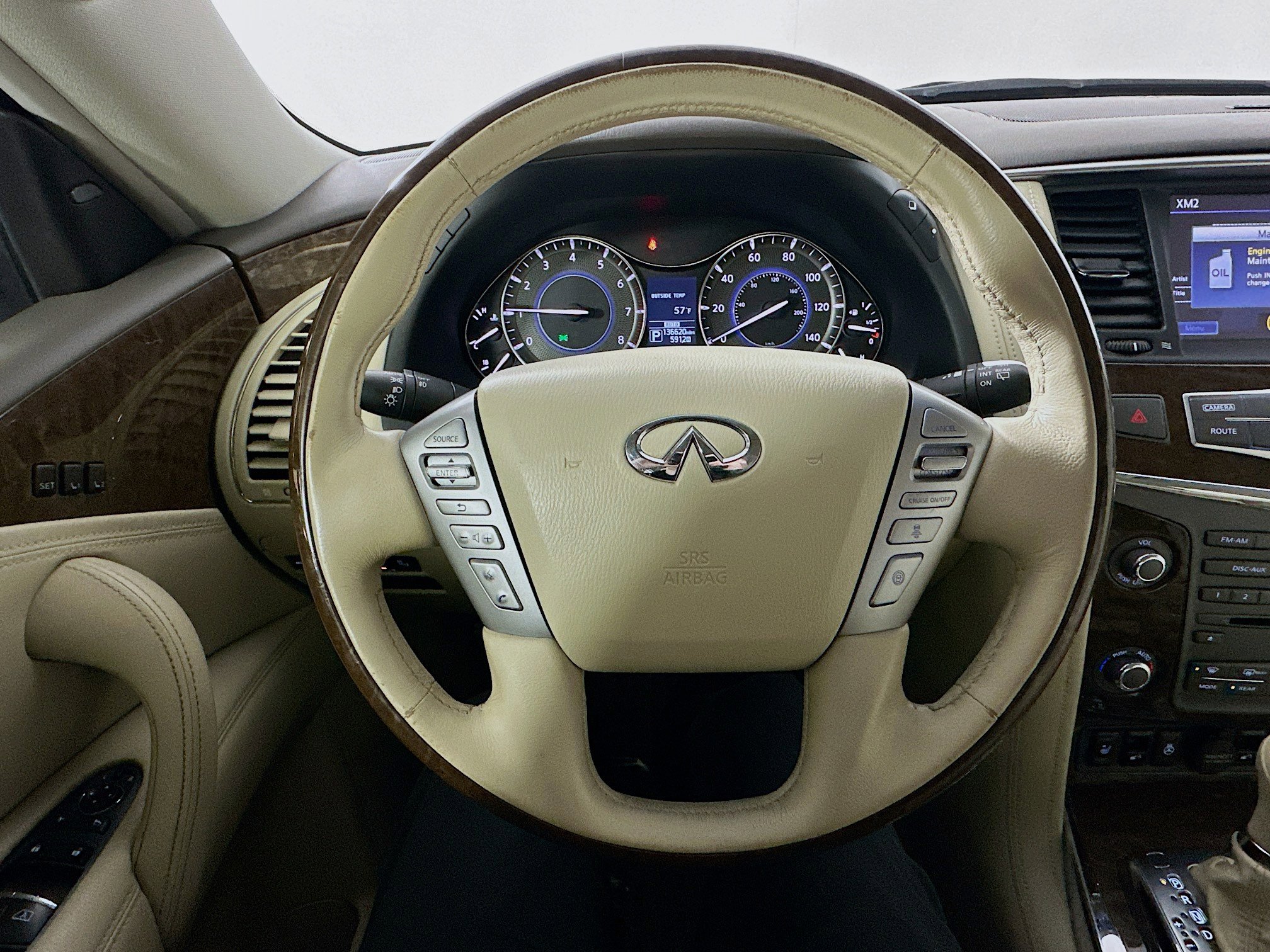 Used 2015 INFINITI QX80 Luxe w/ 22" Wheel Package image 11