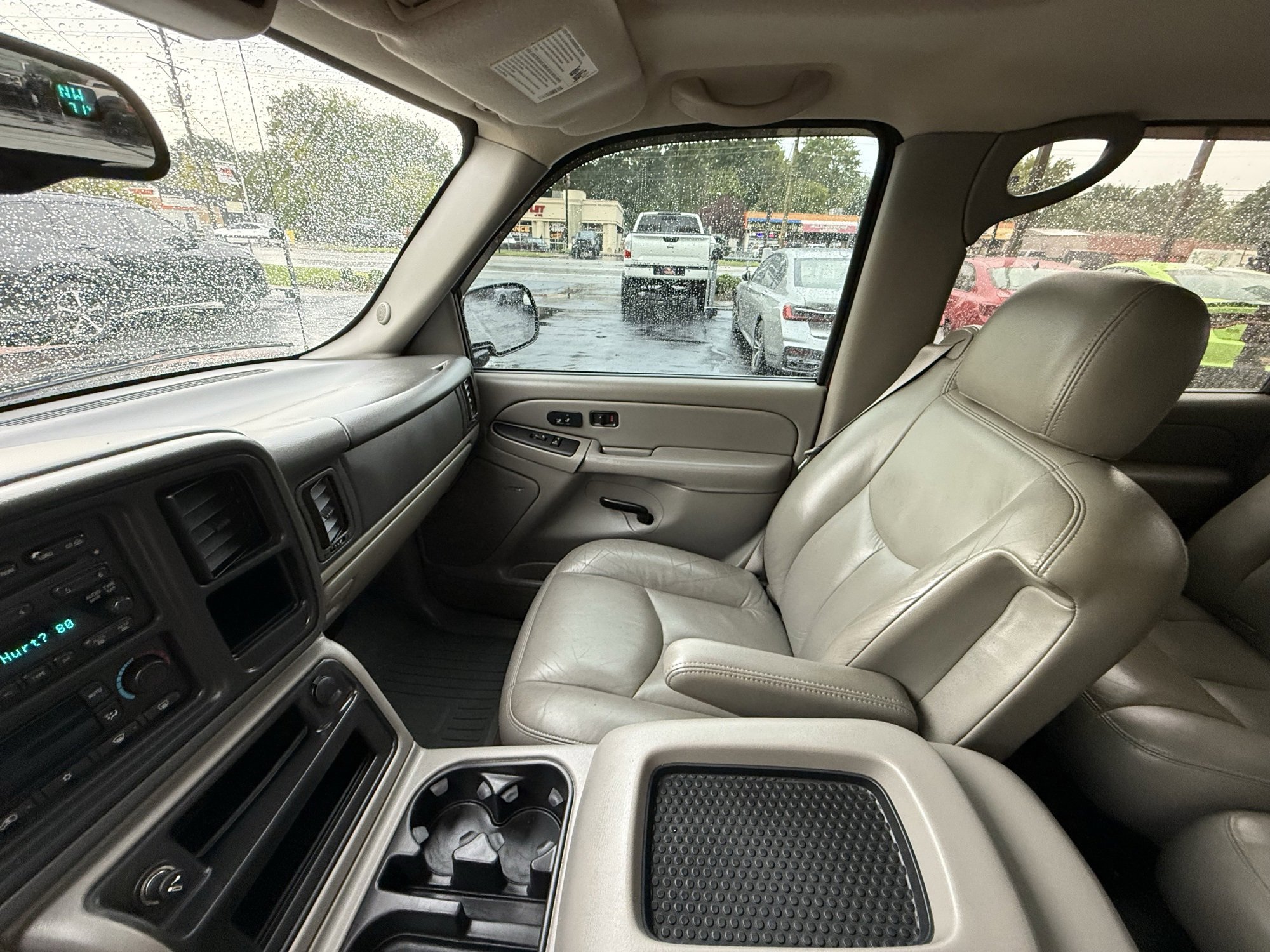 Used 2005 Chevrolet Avalanche Z71 w/ Sun And Sound Package image 22