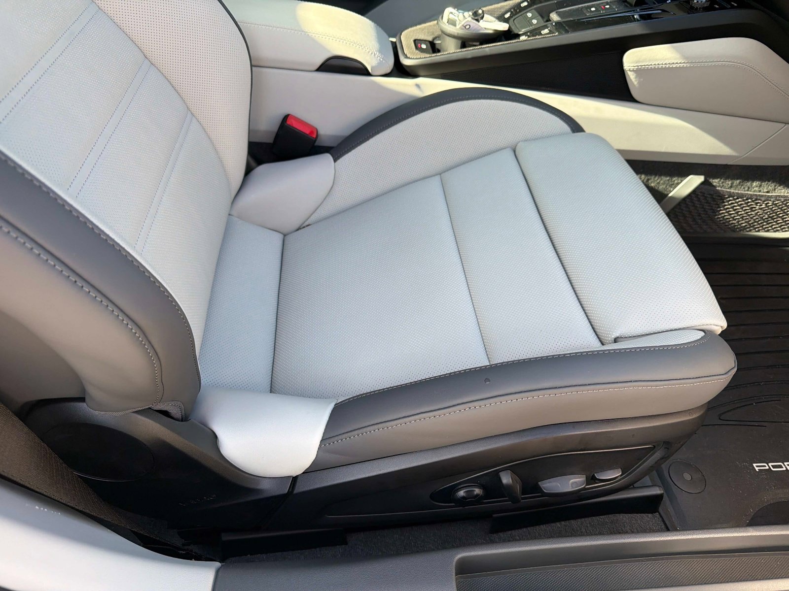 Used 2026 Porsche 911 Targa 4 GTS image 24