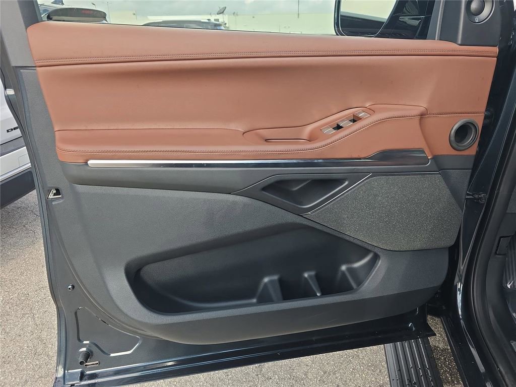 New 2026 Lincoln Navigator Reserve AWD/4WD image 15