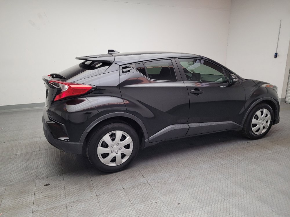 Used 2019 Toyota C-HR LE image 10