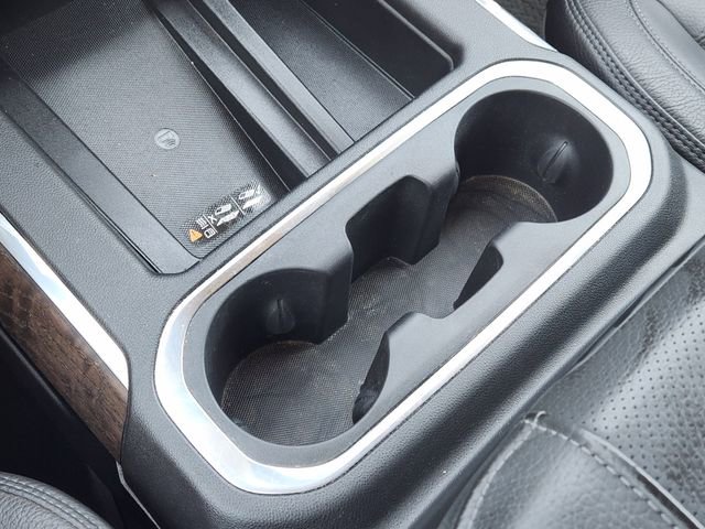 Used 2022 GMC Sierra 3500 Denali w/ Denali Ultimate Package image 21