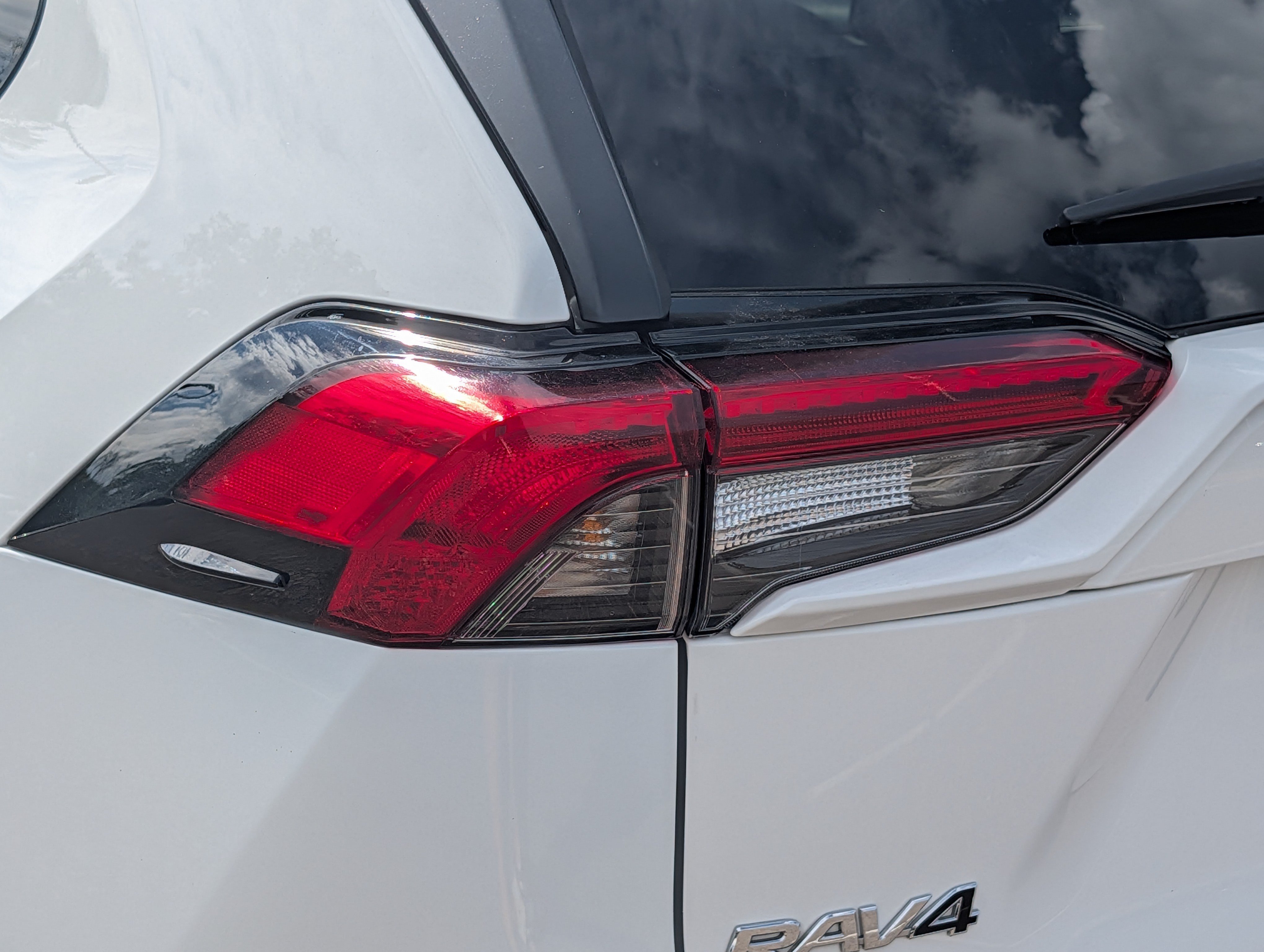 Used 2024 Toyota RAV4 XLE w/ Weather Package AWD/4WD image 17