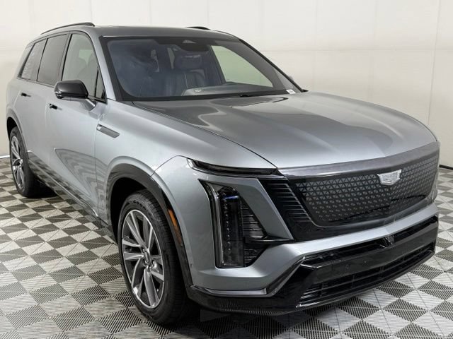 Certified 2026 Cadillac Vistiq Luxury w/ LPO, Floor Liner Package AWD/4WD image 11