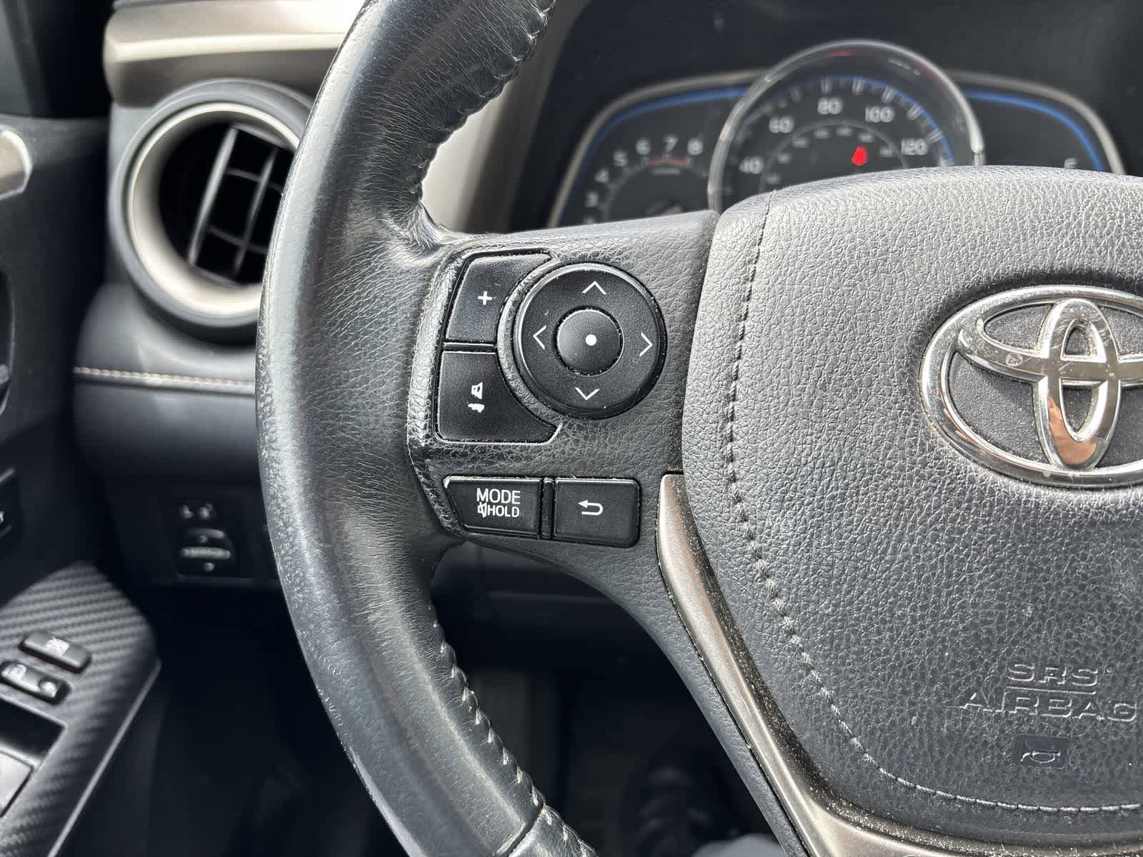 Used 2014 Toyota RAV4 Limited AWD/4WD image 10