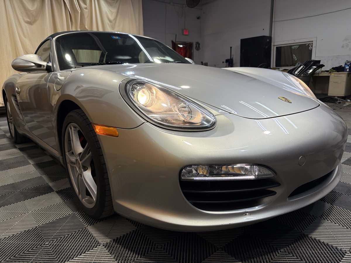Used 2011 Porsche Boxster S RWD image 8