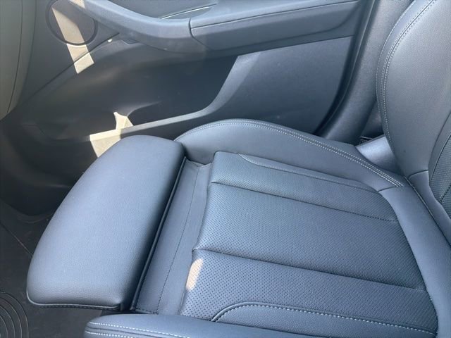 Used 2023 BMW X3 xDrive30i w/ Premium Package w/ZPA AWD/4WD image 10
