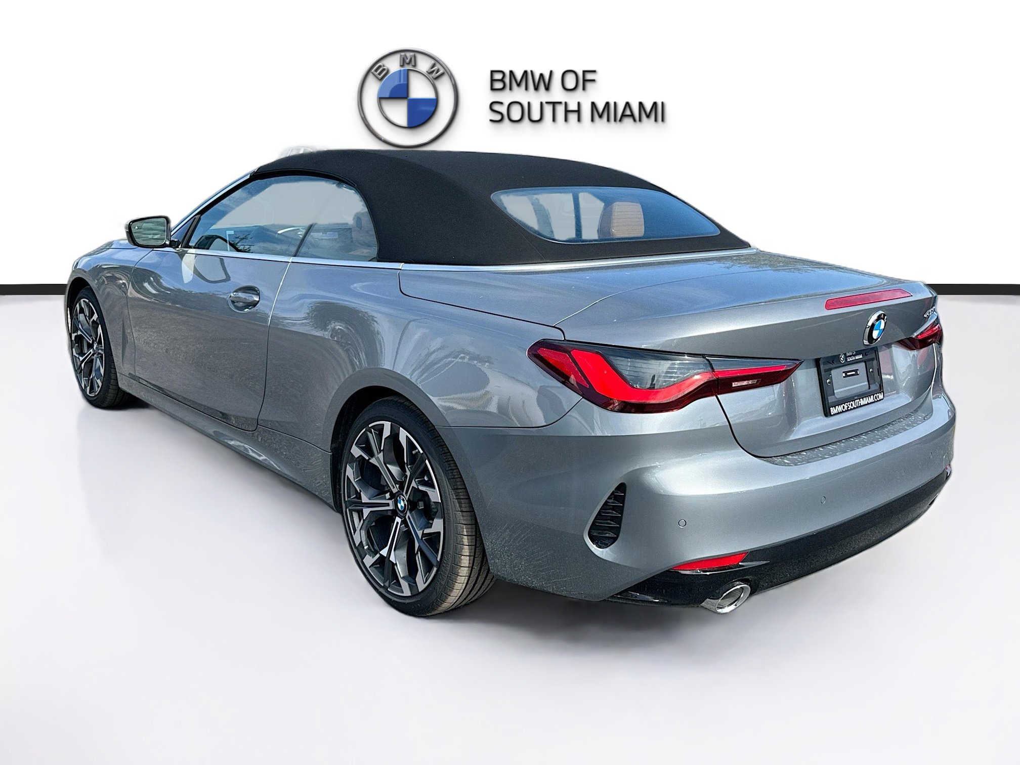 New 2026 BMW 430i Convertible w/ Convenience Package image 4