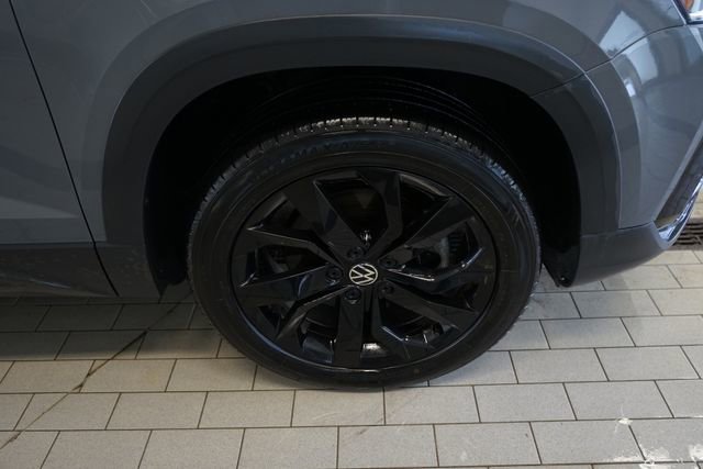 Used 2022 Volkswagen Taos SE image 14