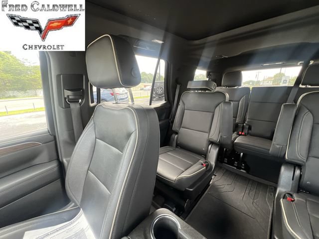 Used 2023 Chevrolet Tahoe Premier AWD/4WD image 12
