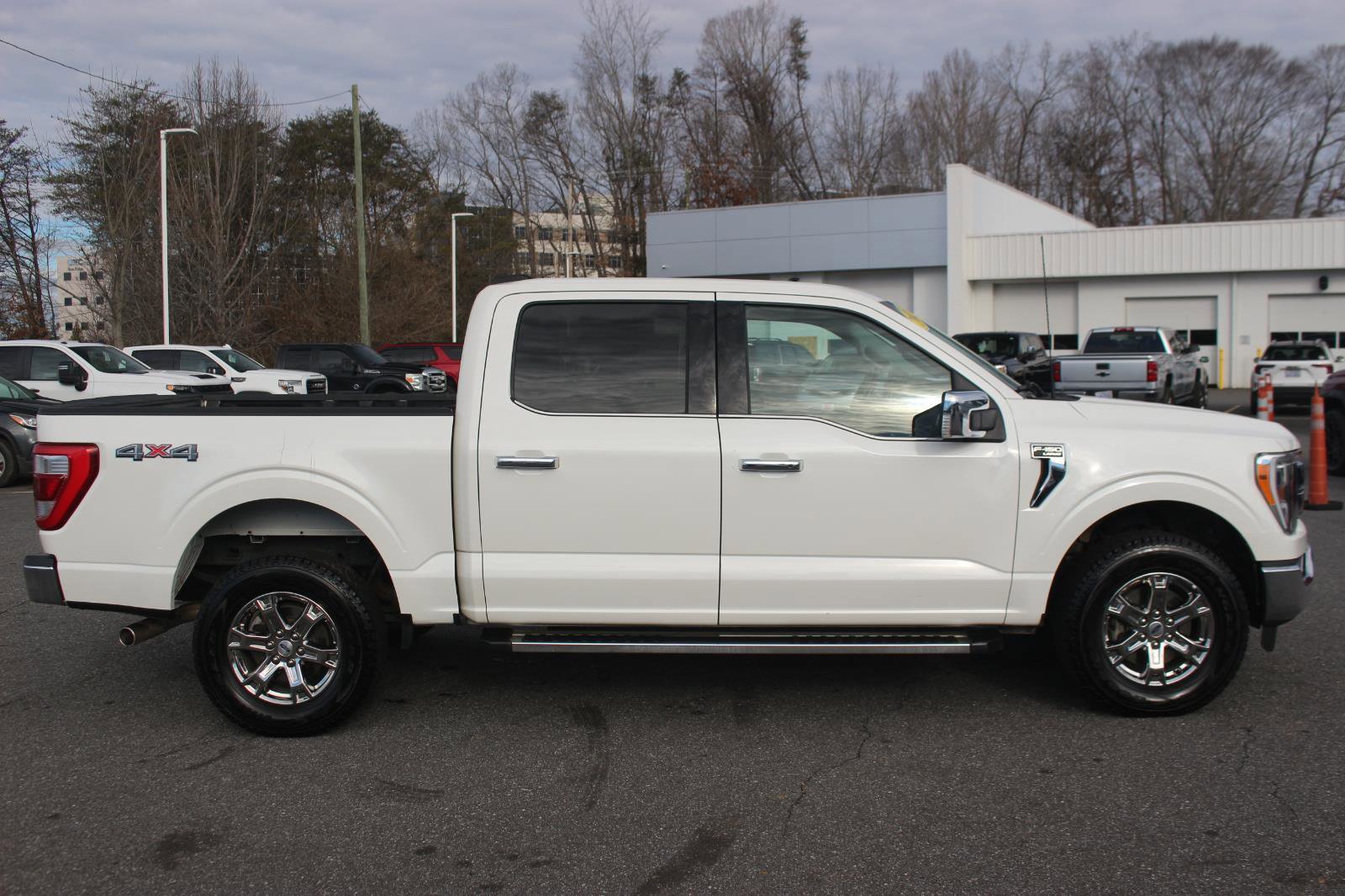 Used 2023 Ford F150 Lariat image 8