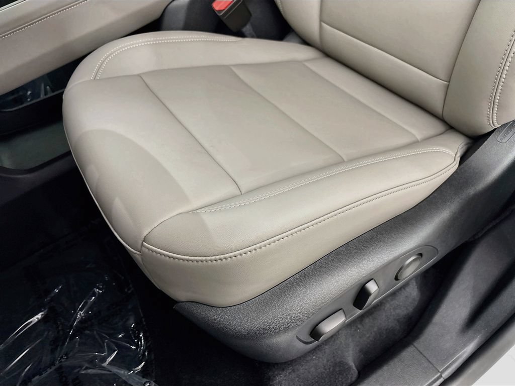 New 2026 GMC Acadia Elevation w/ Black Edition AWD/4WD image 19