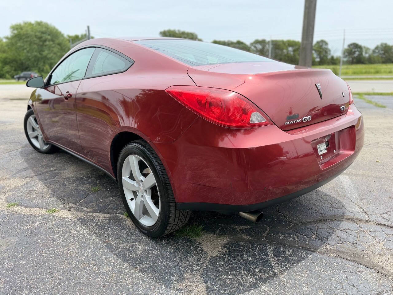 Used 2008 Pontiac G6 GT w/ Premium Package FWD image 5