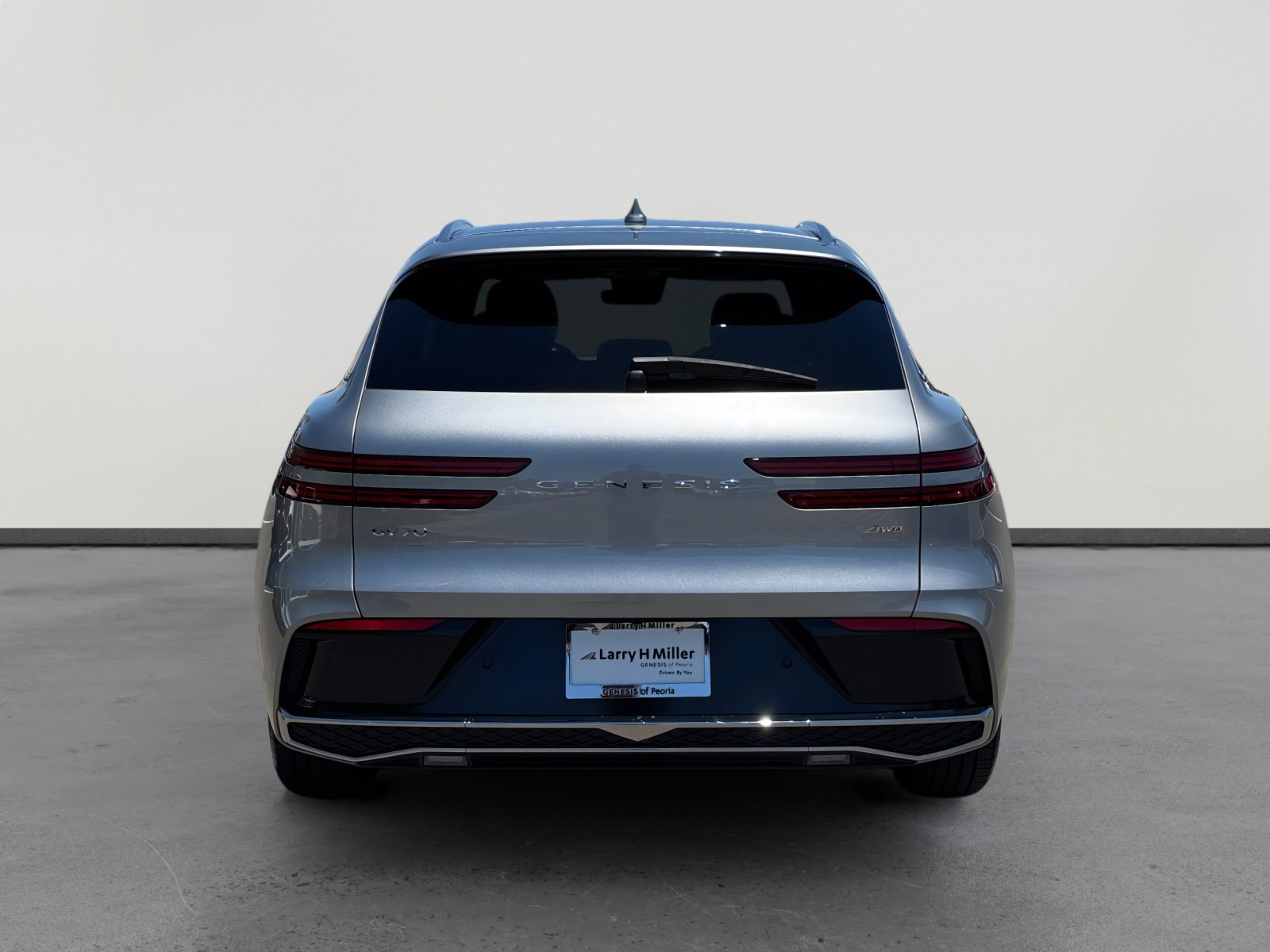 Used 2026 Genesis GV70 2.5T Advanced AWD/4WD image 4