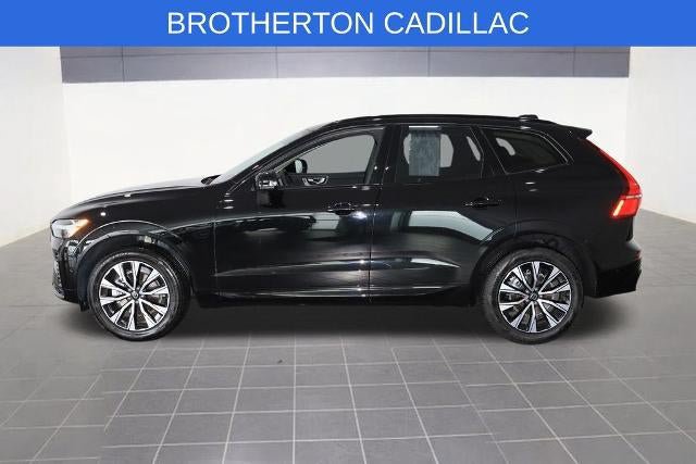 Used 2025 Volvo XC60 B5 Plus AWD/4WD image 2