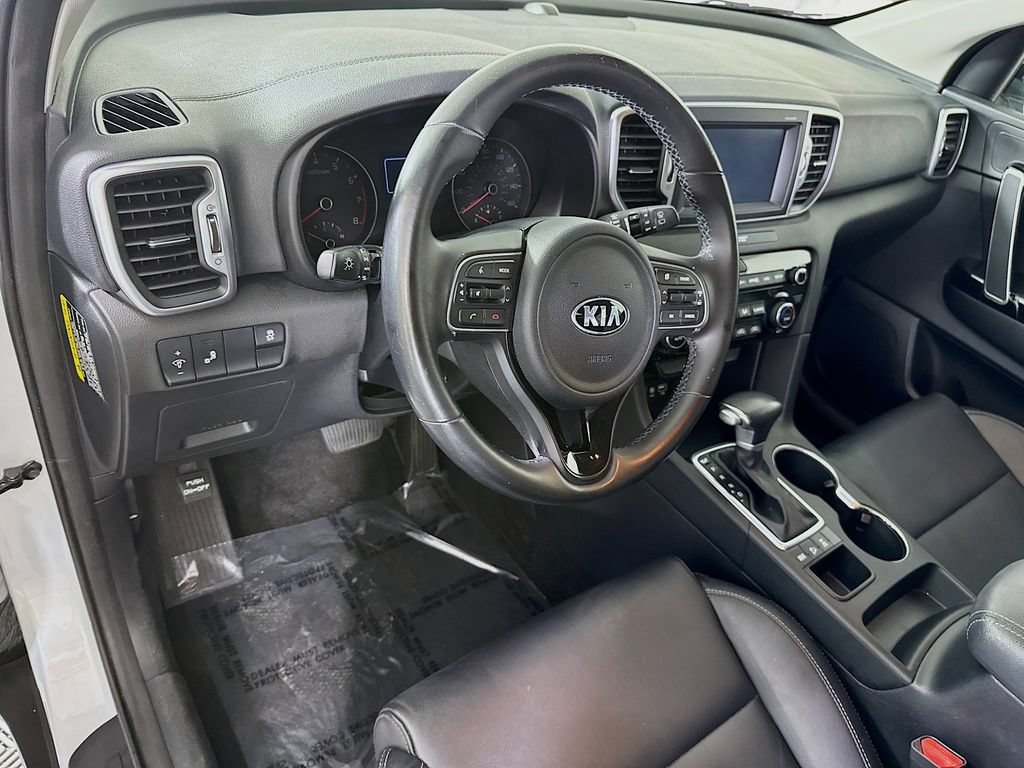 Used 2018 Kia Sportage EX AWD/4WD image 17