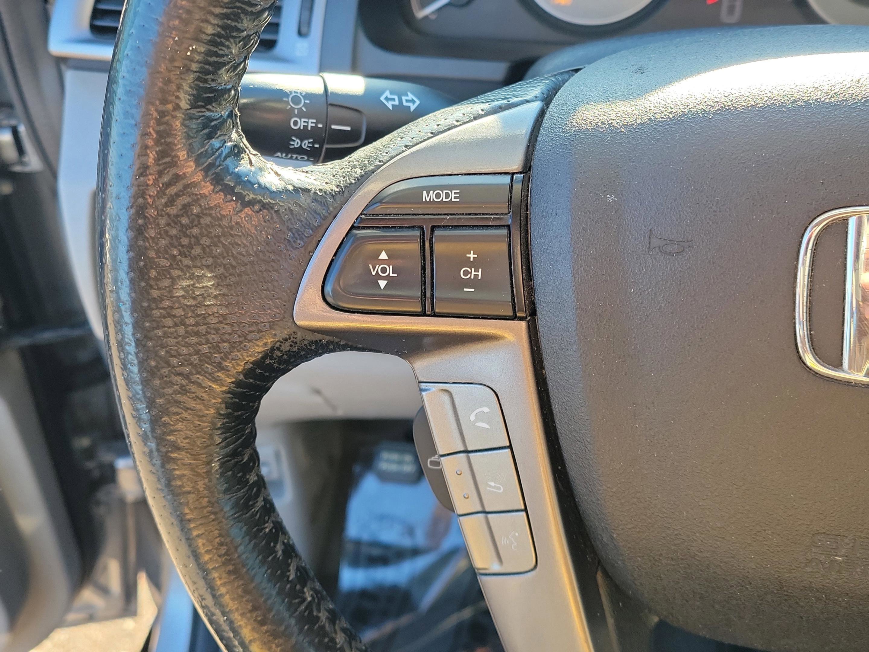 Used 2016 Honda Odyssey EX-L image 25