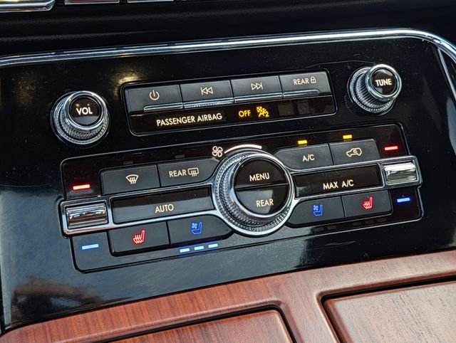 Used 2022 Lincoln Navigator Reserve image 17
