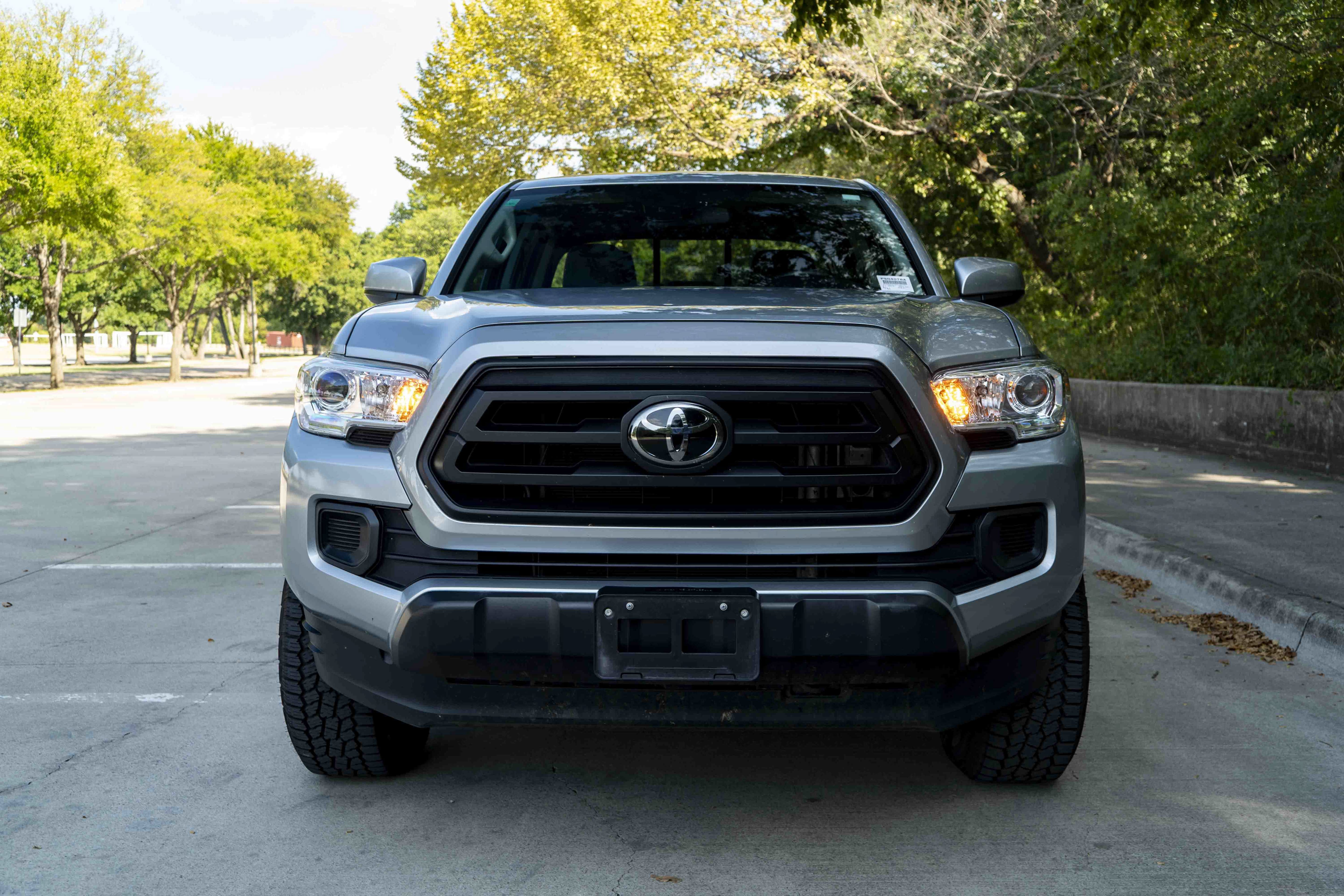 Used 2023 Toyota Tacoma SR AWD/4WD image 3