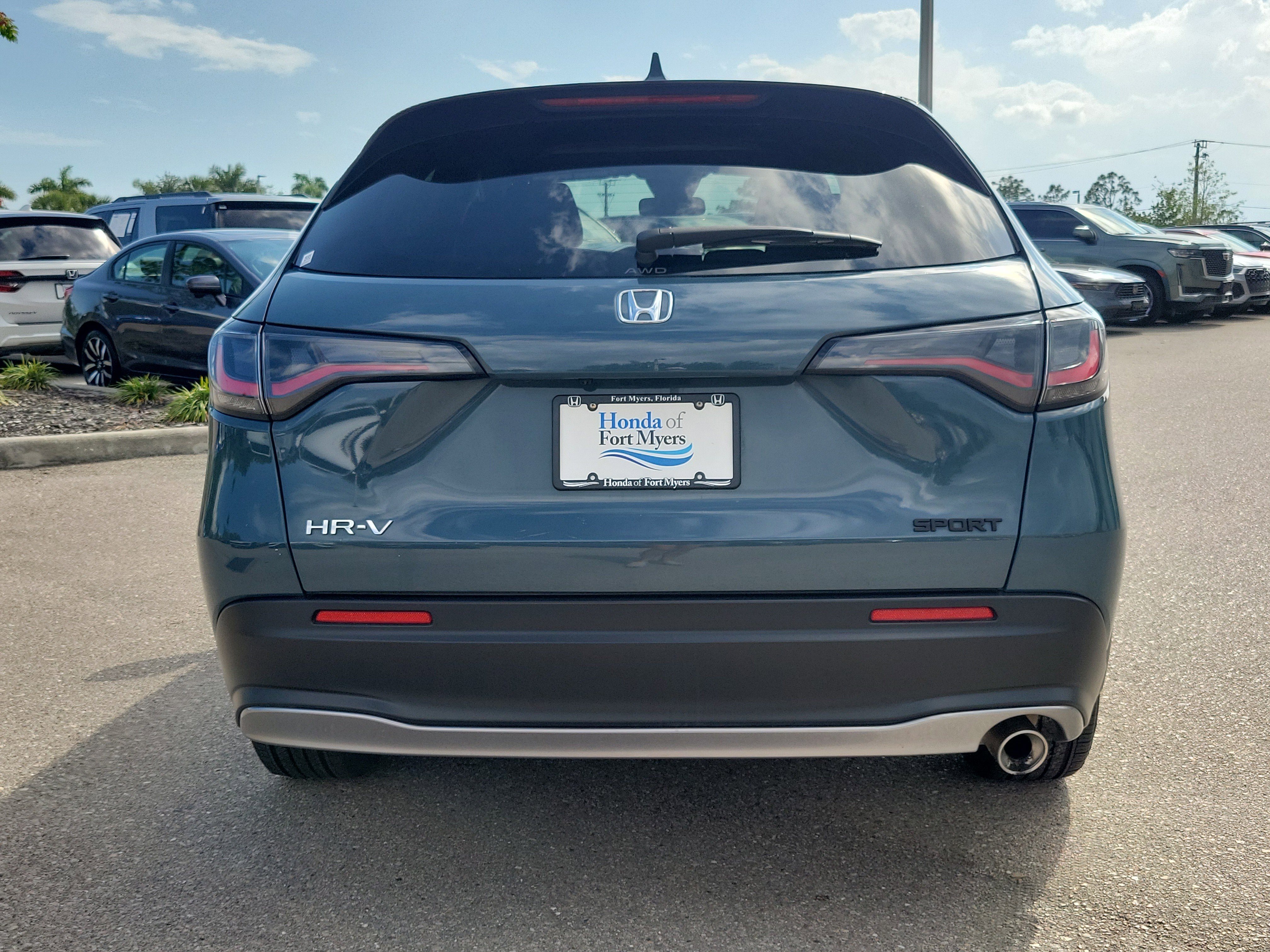 Used 2024 Honda HR-V Sport image 5