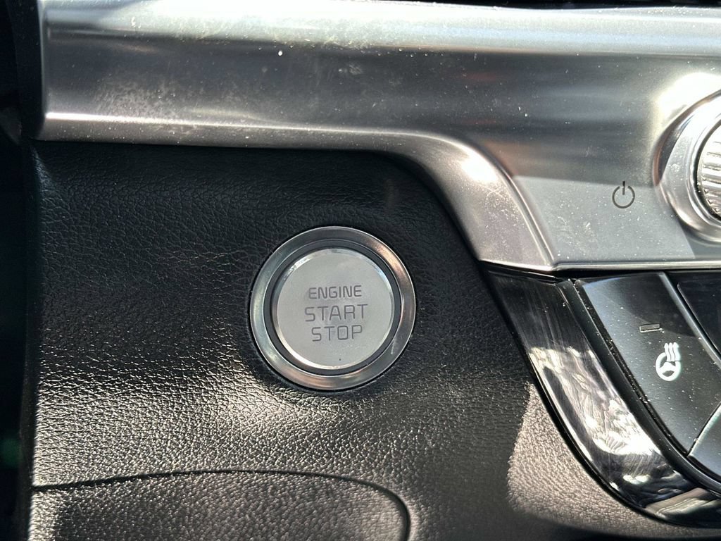 Used 2022 Kia Telluride SX w/ SX Prestige Package AWD/4WD image 18