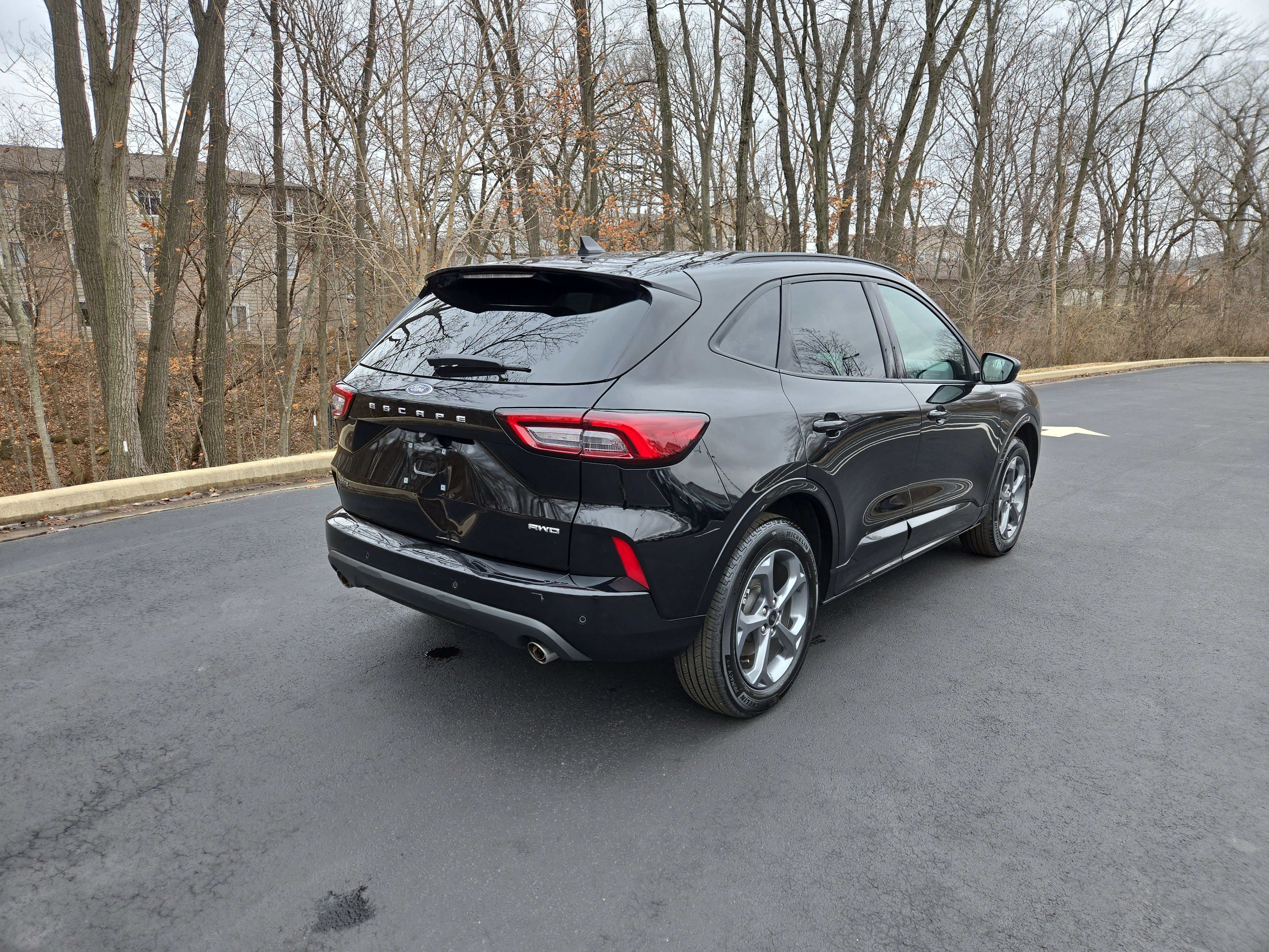 Used 2024 Ford Escape ST-Line w/ Tech Pack #1 image 3