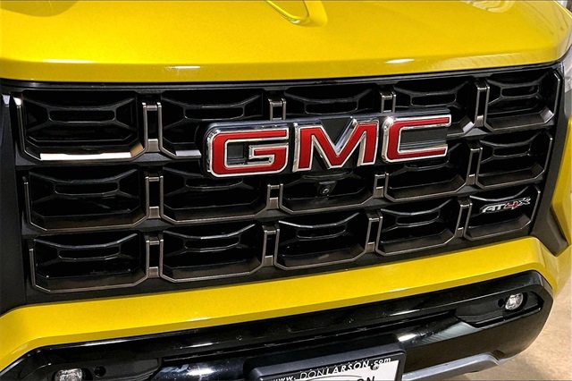 Certified 2024 GMC Canyon AT4X image 11