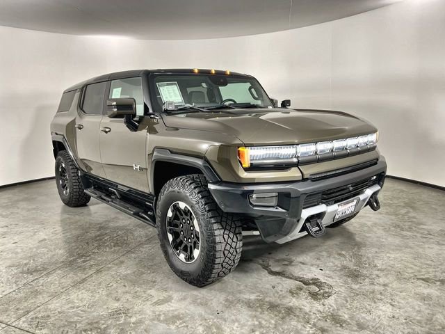 Used 2024 GMC Hummer EV 2X w/ Extreme Off-Road Package image 2