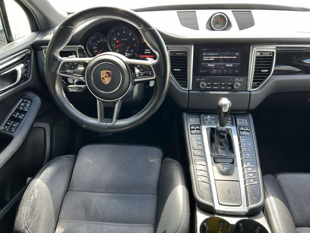 Used 2017 Porsche Macan GTS AWD/4WD image 12