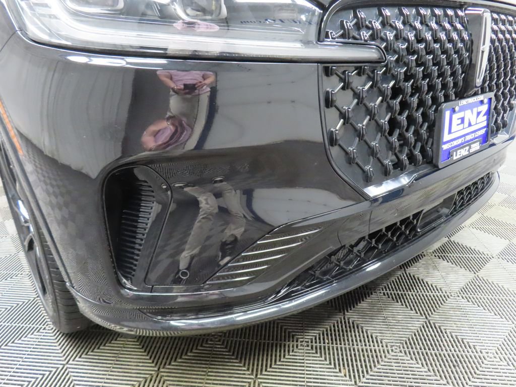 Used 2025 Lincoln Aviator Reserve w/ Jet Appearance Package AWD/4WD image 55