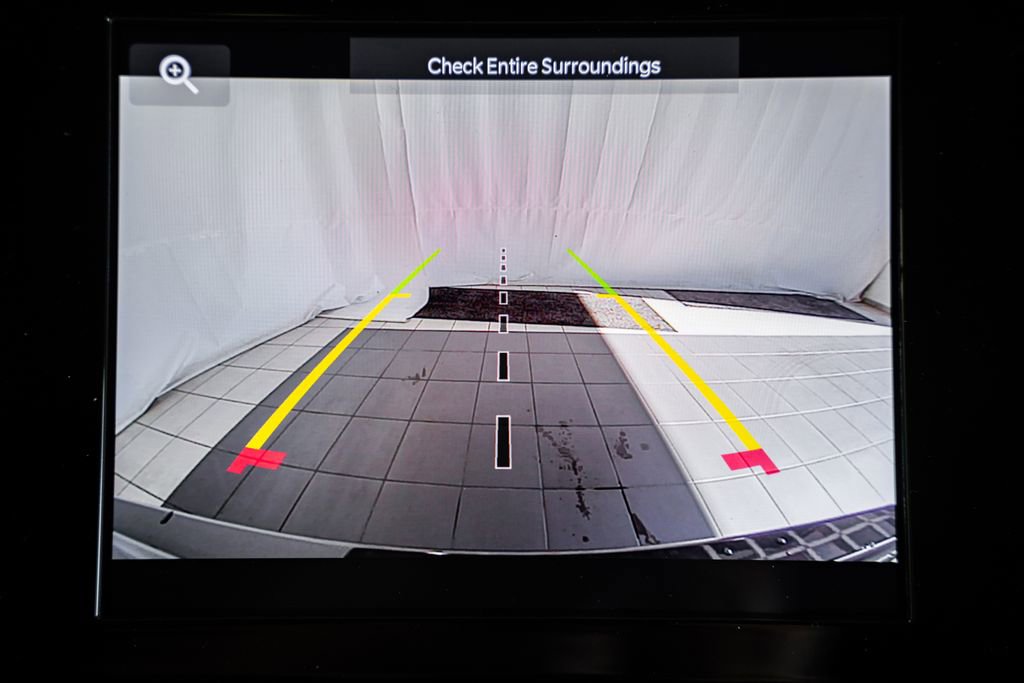 New 2025 Jeep Grand Cherokee Laredo X w/ Luxury Tech Group I image 39