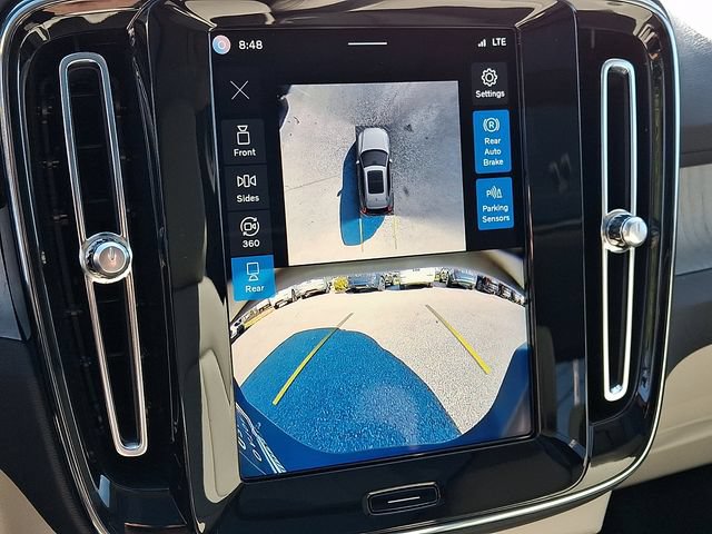 Certified 2024 Volvo XC40 B5 Ultimate w/ Protection Package Premier AWD/4WD image 20