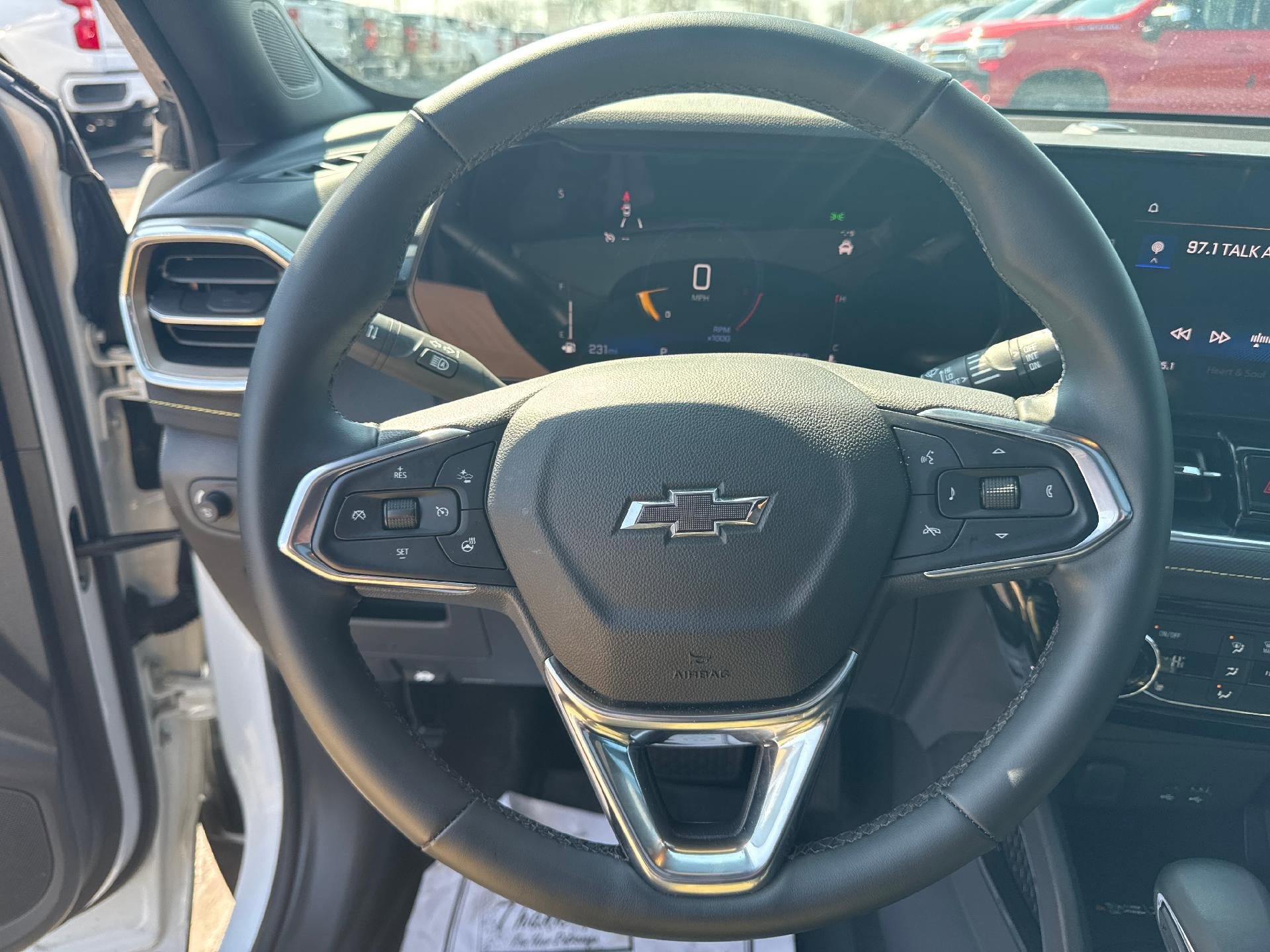 Used 2024 Chevrolet TrailBlazer ACTIV w/ Convenience Package FWD image 16