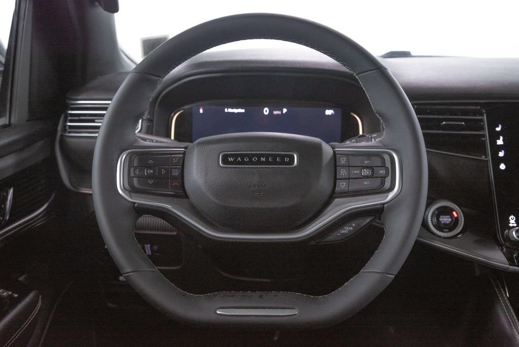 Used 2025 Jeep Wagoneer Series II RWD image 24