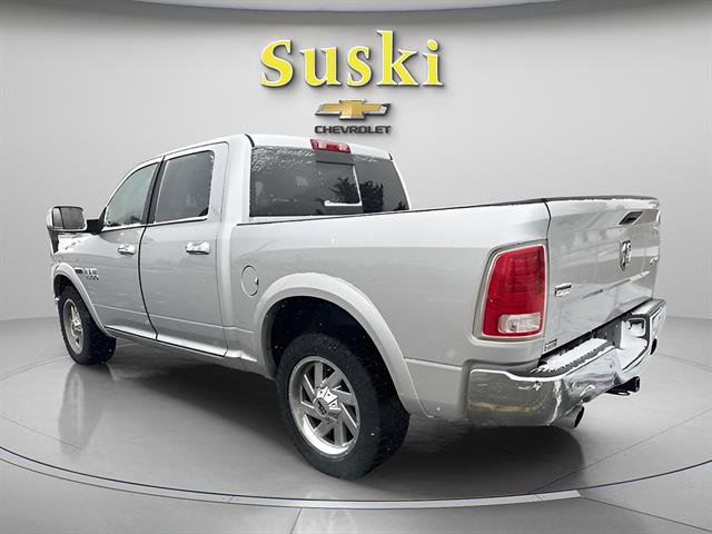 Used 2017 RAM 1500 Laramie w/ Convenience Group AWD/4WD image 2