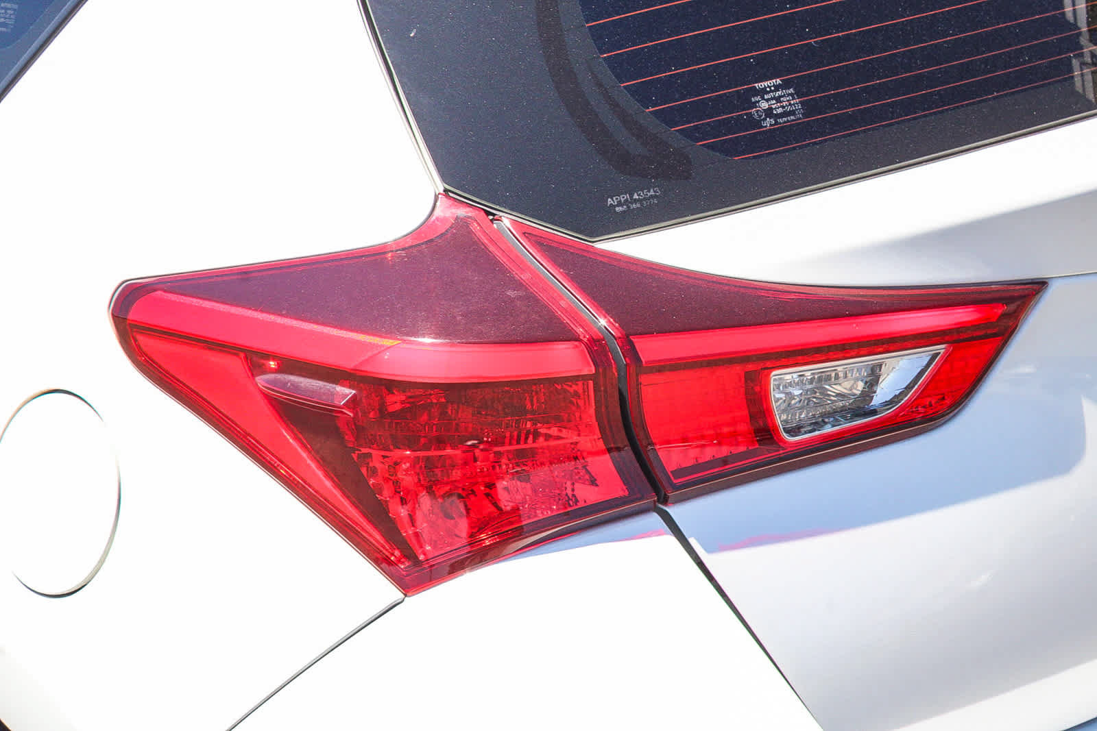 Used 2017 Toyota Corolla iM w/ Carpet Mat Package FWD image 9