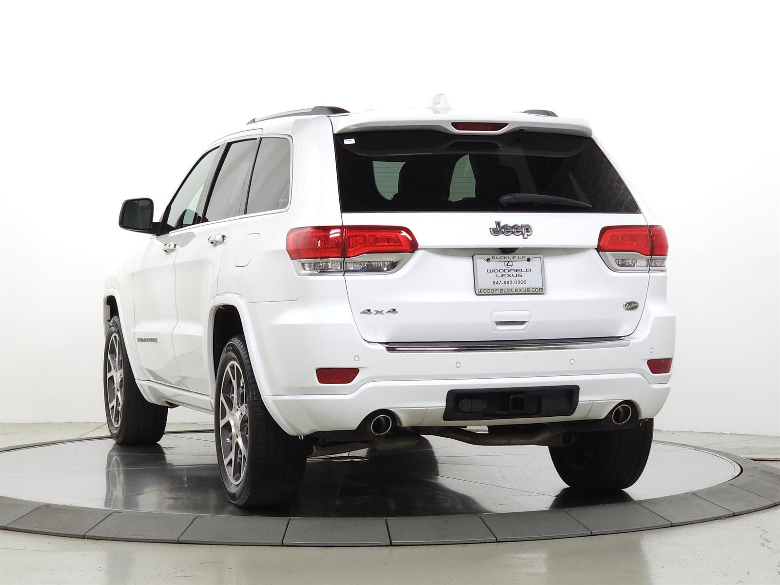 Used 2019 Jeep Grand Cherokee Overland AWD/4WD image 6
